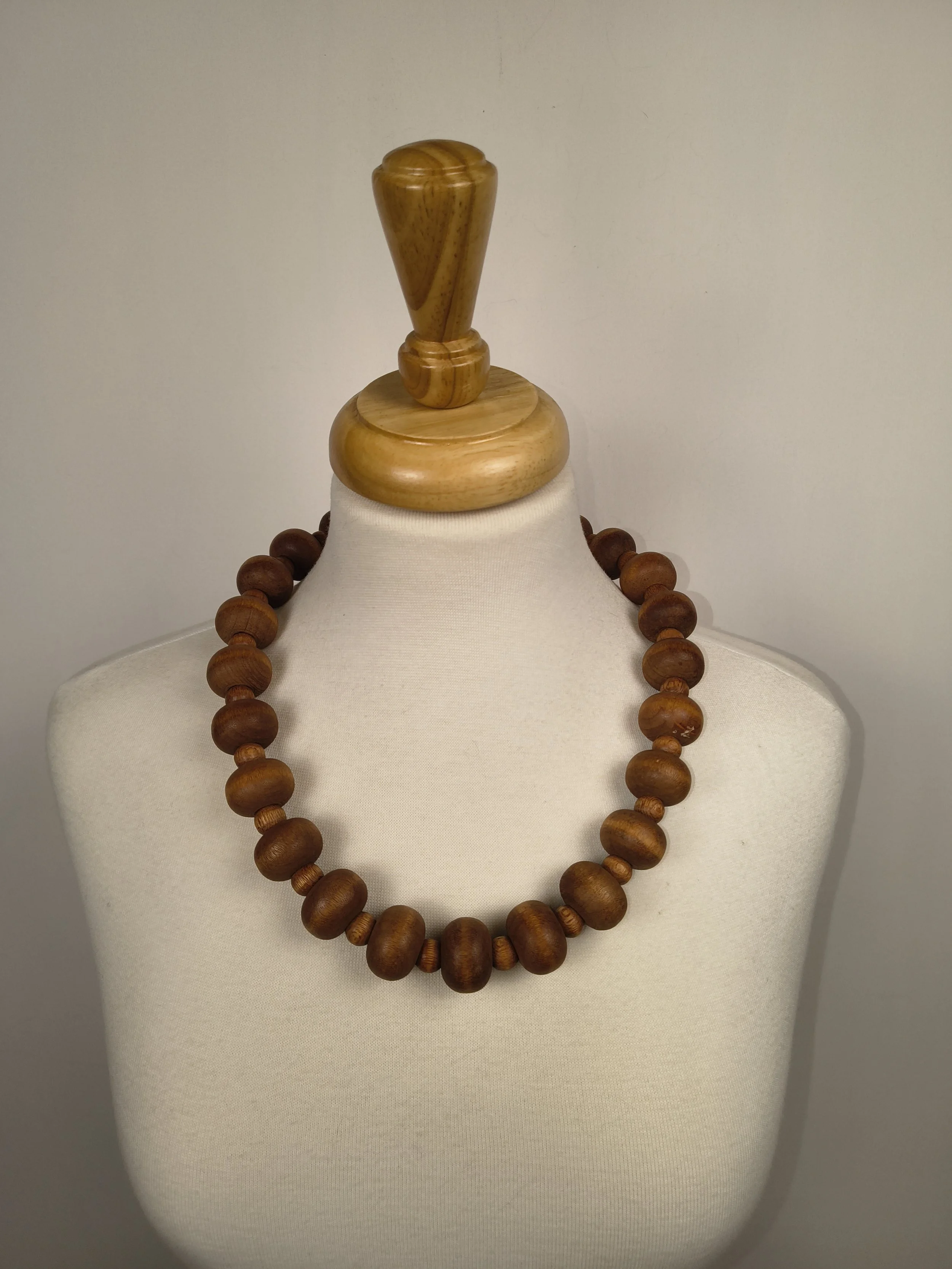 Vintage Wooden Beaded Necklace