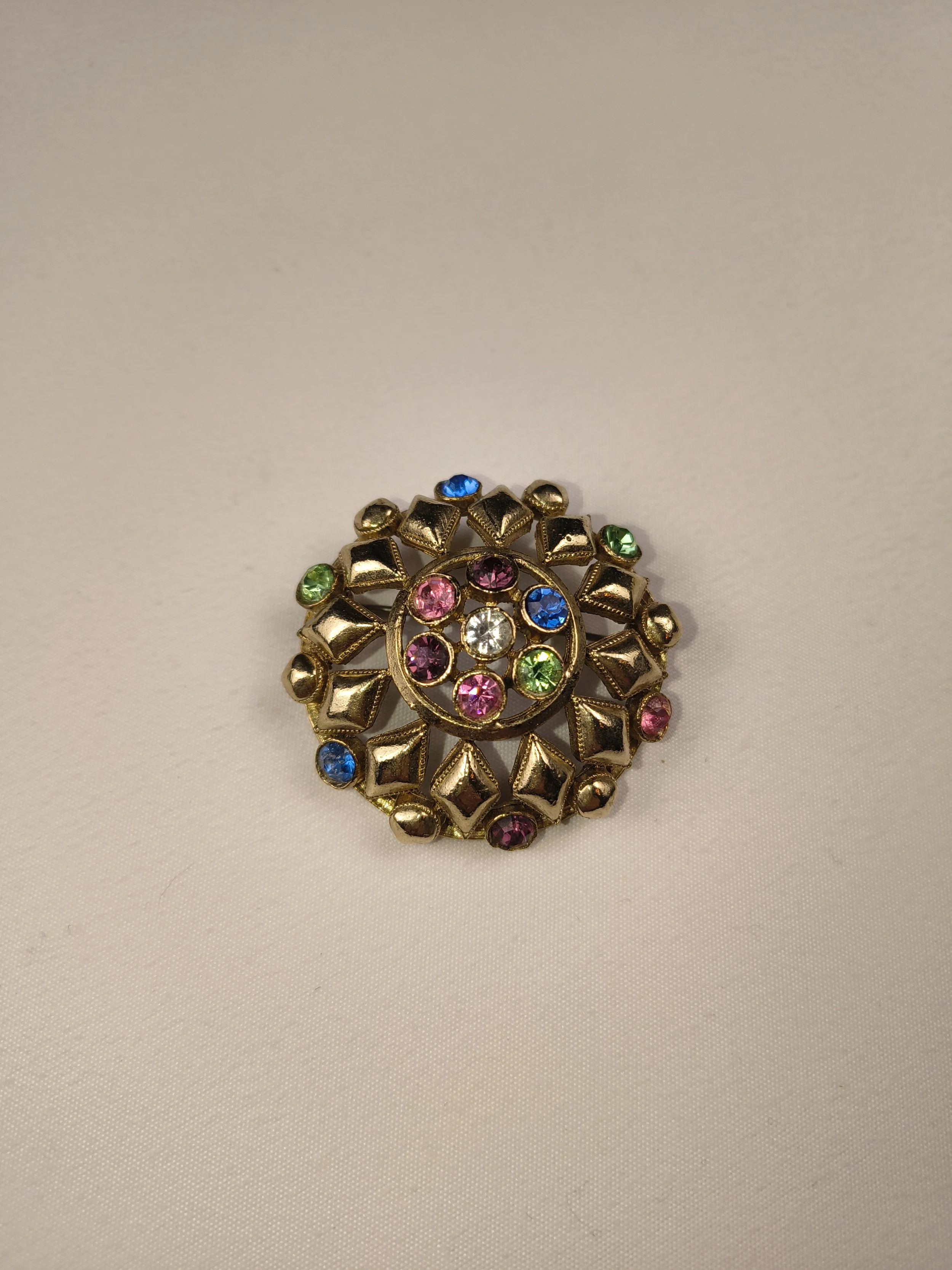 Vibrant Geometric Gold Brooch
