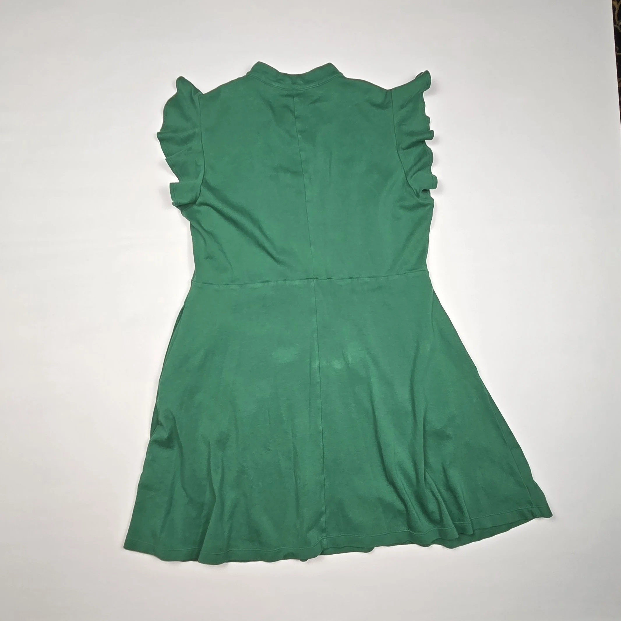 dressback.jpg