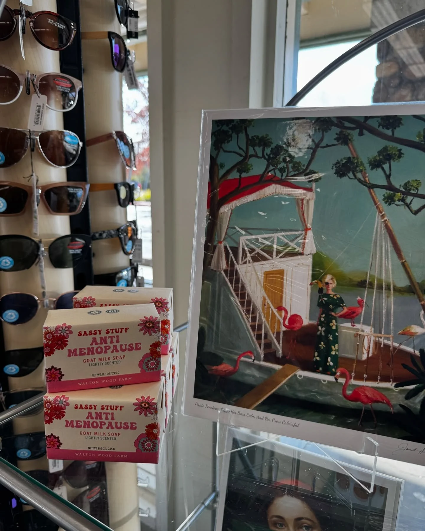 💝 Spread the love, not the germs! Our artisan soaps from Sassy Stuff make the perfect unique Valentine&rsquo;s gift that says &ldquo;I care about you&rdquo; in the sweetest (and cleanest) way possible

#gifts #smallbusiness #localbusiness