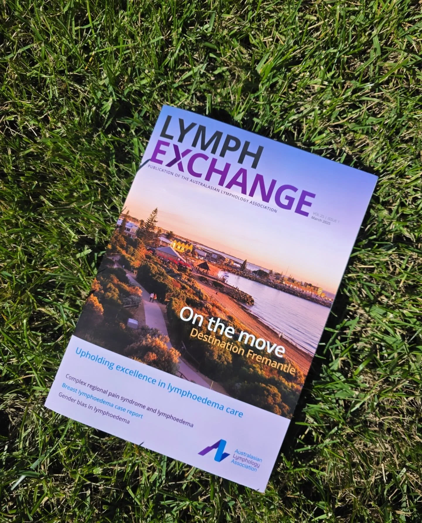 Have you received your copy of the latest Lymph Exchange? We're pleased to see members enjoying their copy in a variety of settings - from clinics and workspaces to peaceful, outdoor reading spots.
If you've received your copy, we invite you to shar