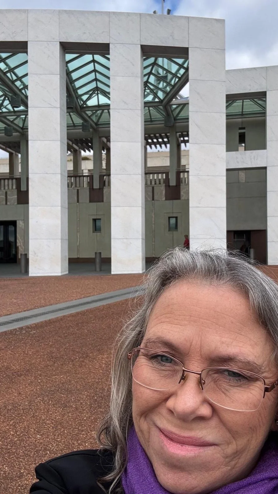 Our President, Katherine Turner, was honoured to attend the Wounds Awareness Week roundtable at Parliament House recently.
Her key takeaway: improving wound care across Australia requires true collaboration across the sector: a multi-pronged approac