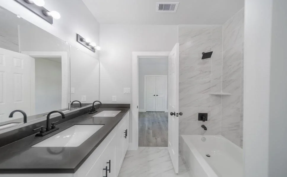 Second Bathroom.jpeg