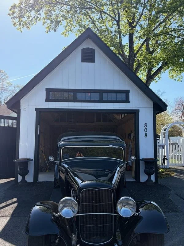 21-detached-garage-exterior-lighting-duplicate.jpg