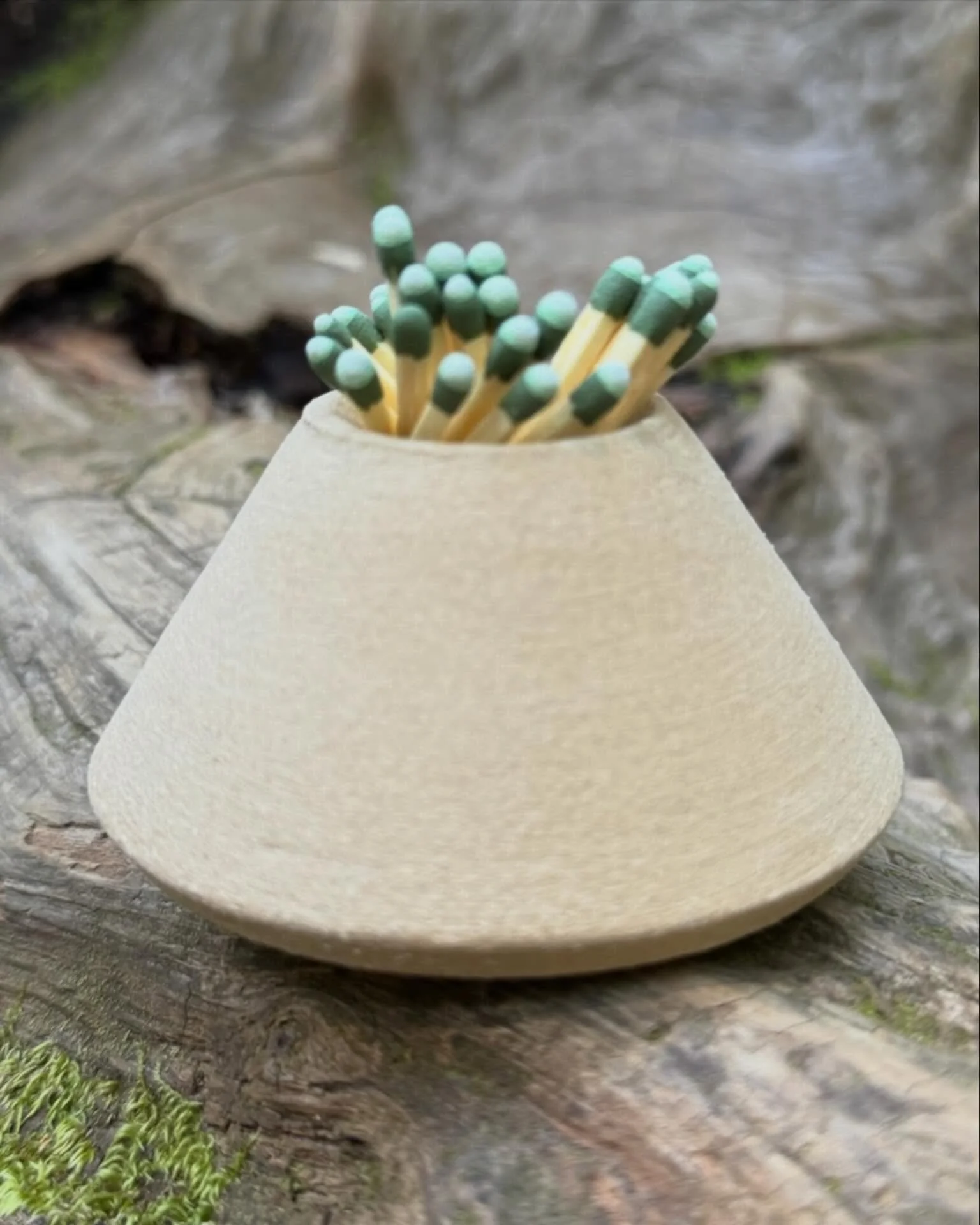 The perfect match strikes once 

#olivetceramics #match #sonomacounty