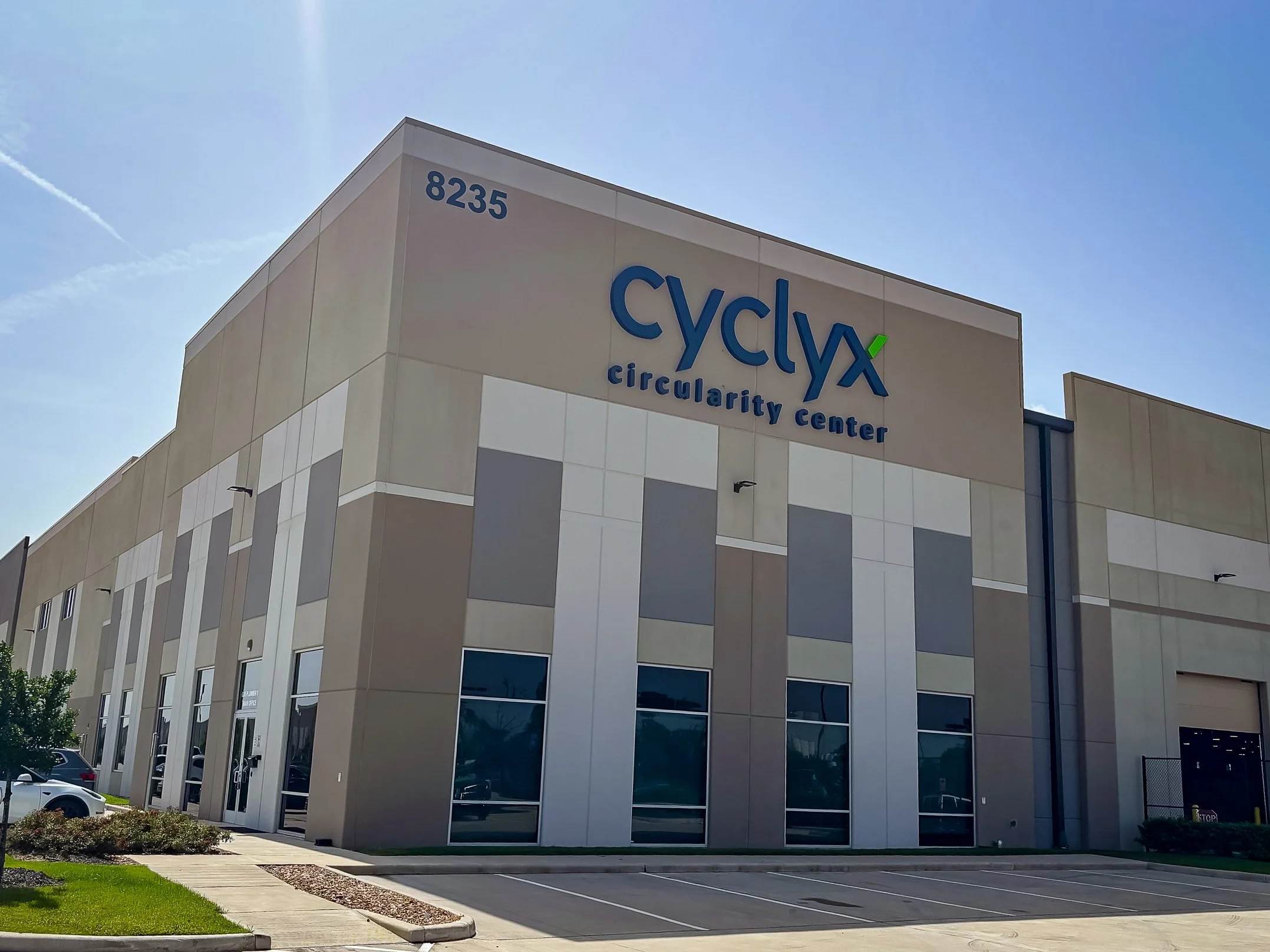 Cyclyx Circularity Center 02.jpg