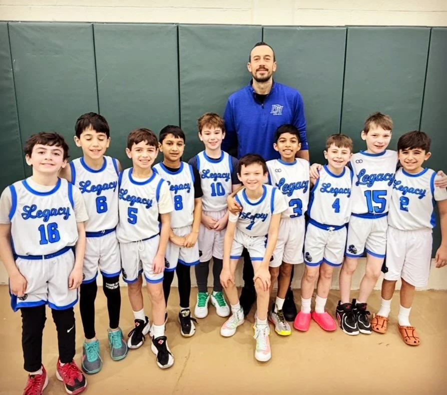 ⚫️ 3 in a row for the 10U Legacy Hoopers Black team 

 ⚔️ 7&ndash;2 on the season

🔵 3rd in the standings - one game remaining

🔒Top ranked Defense 

✔️Epitome of TEAM - unselfish, hustle, defense, making the extra pass

🗓️Playoffs are up next - W
