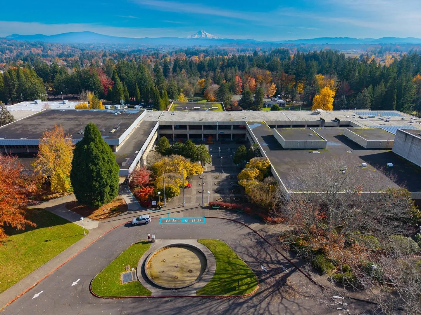 Here&rsquo;s a sneak peak of a recent project completed for MHCC in Gresham! Moments like these are a privilege and not be taken for granted. Thank you to the entire crew @mthoodcommunitycollege for the continued opportunities. A sincere happy holida