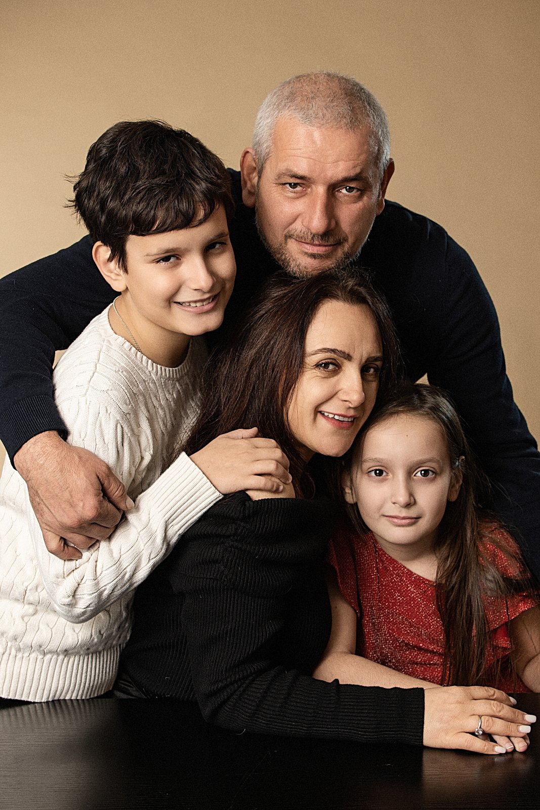 flushing-ny-elegant-family-portrait-010.jpg16.jpg