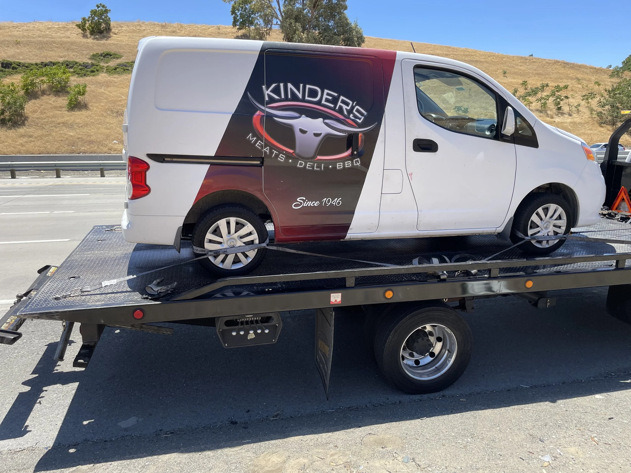 Commercial van towing and roadside assistance in Pittsburg CA