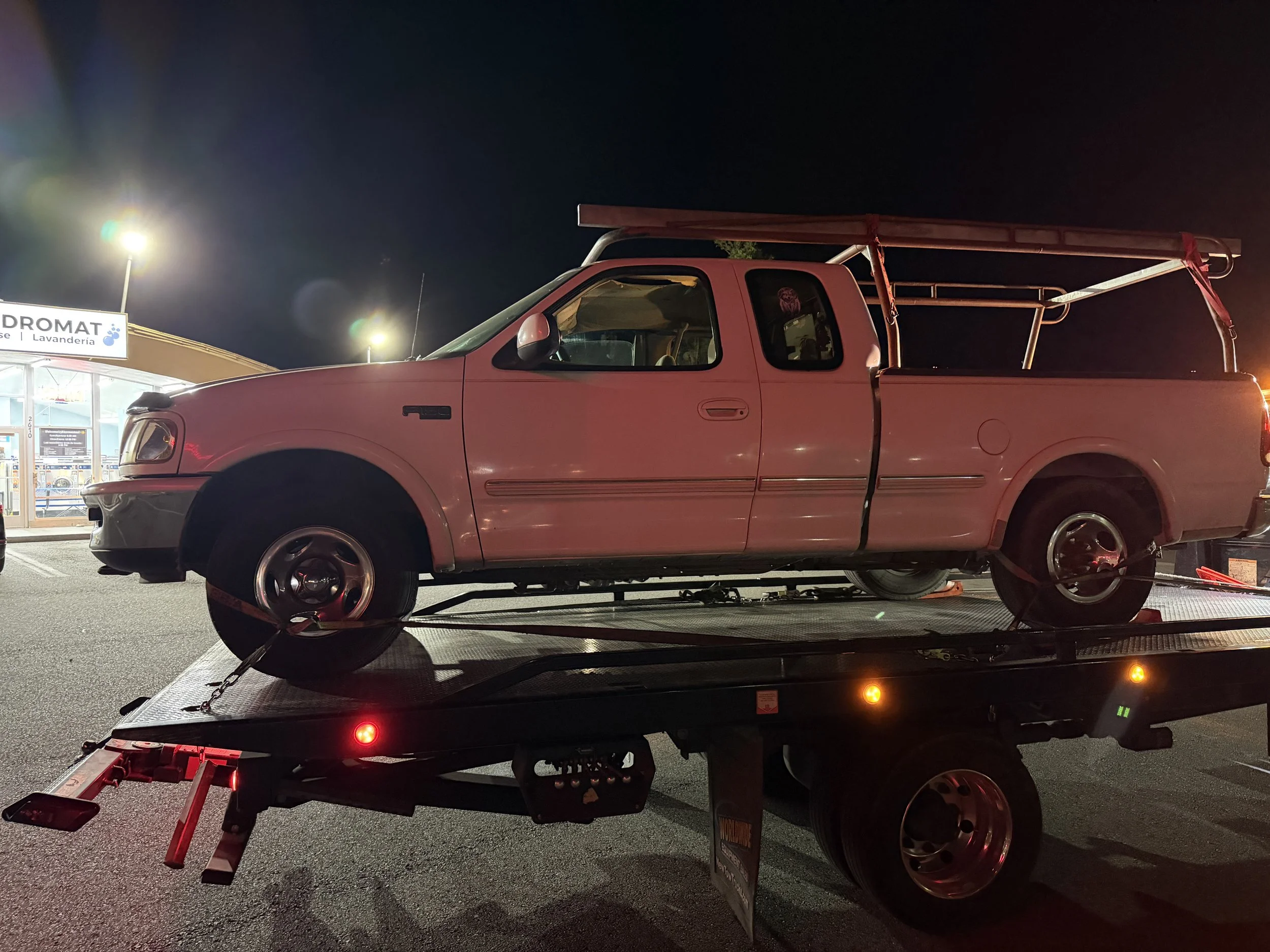 24 hour towing and roadside assistance in Bay Point CA