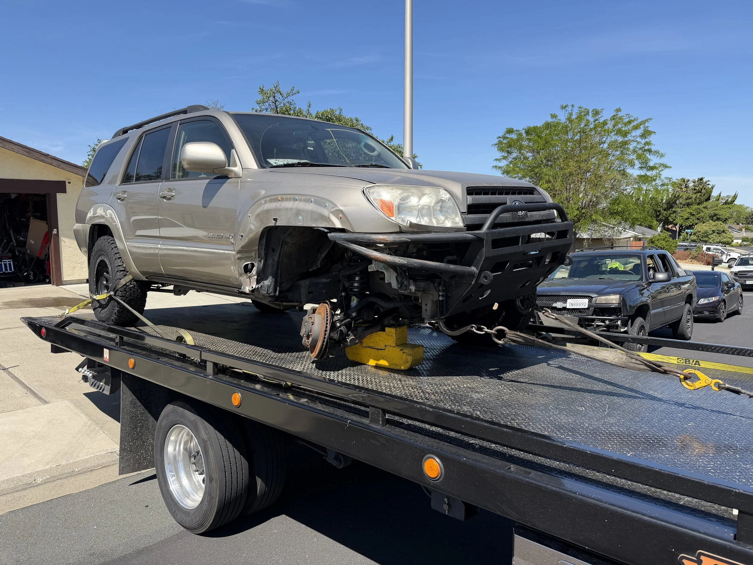 Broken Axel Towing  Towing Gentrytown drive Antioch CAAntioch CA
