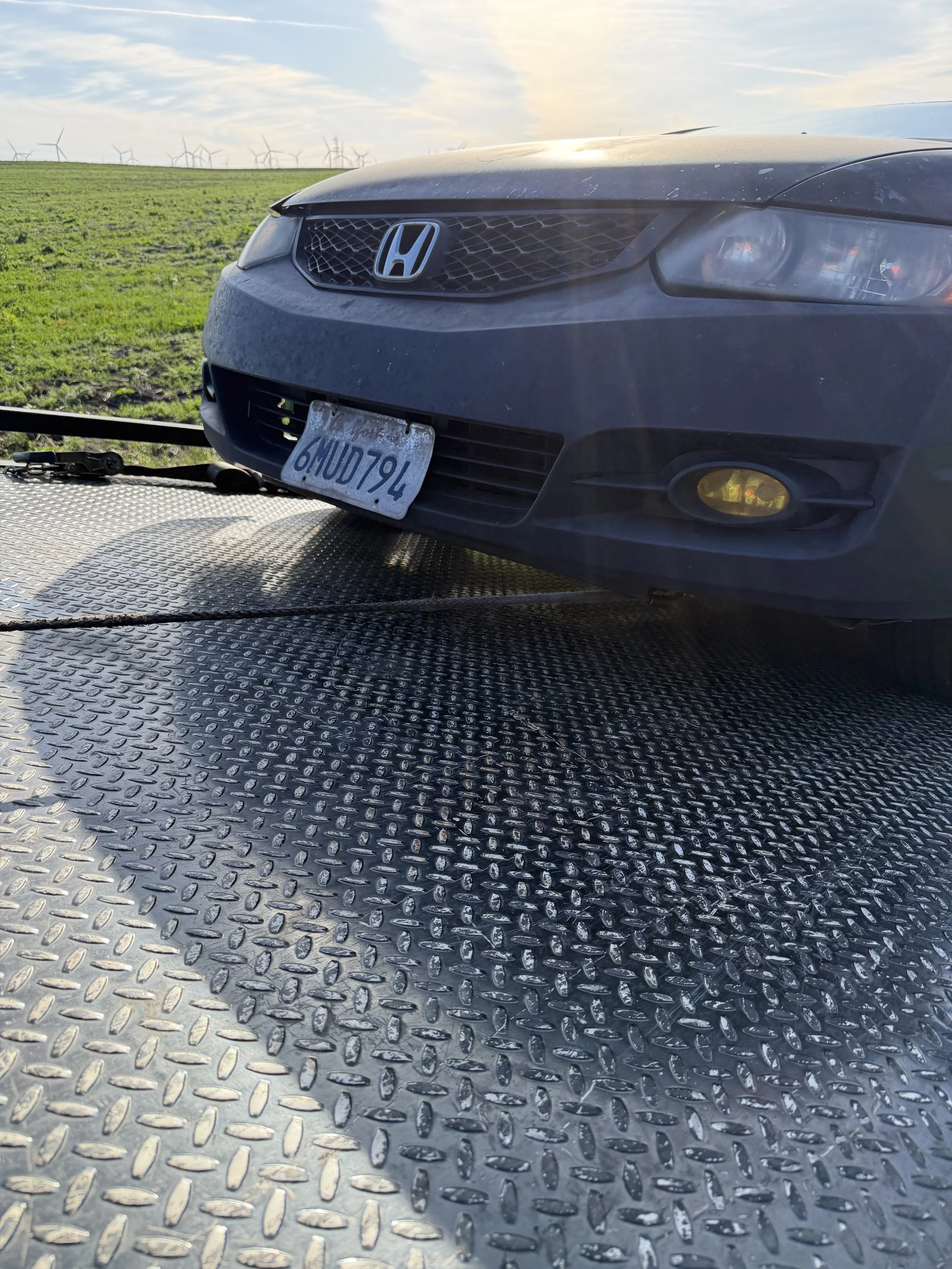 24-7 Rescue Towing providing flatbed towing service in Rio Vista CA on Highway 12