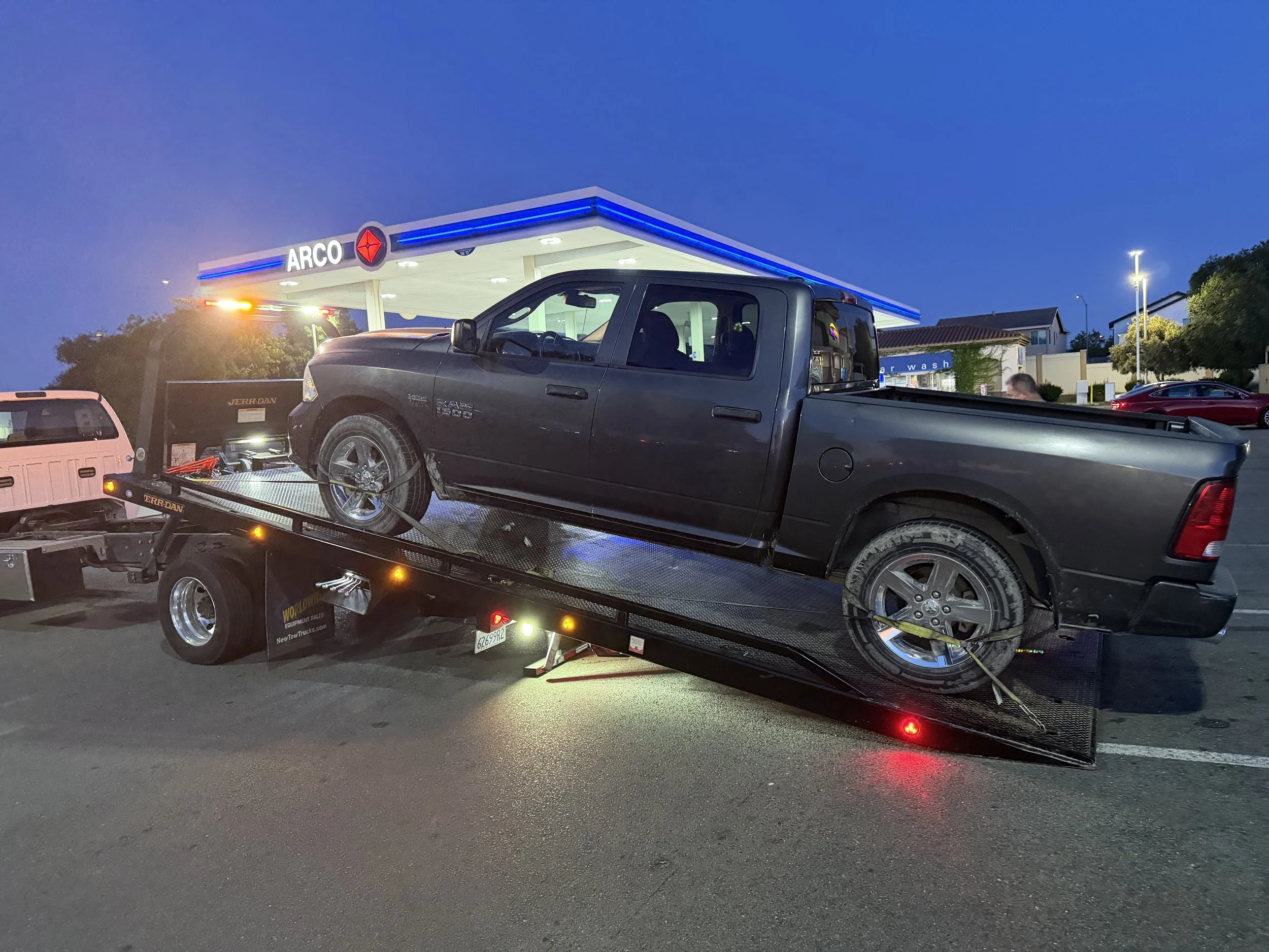 Flatbed towing arco station 4501 main street oakley ca