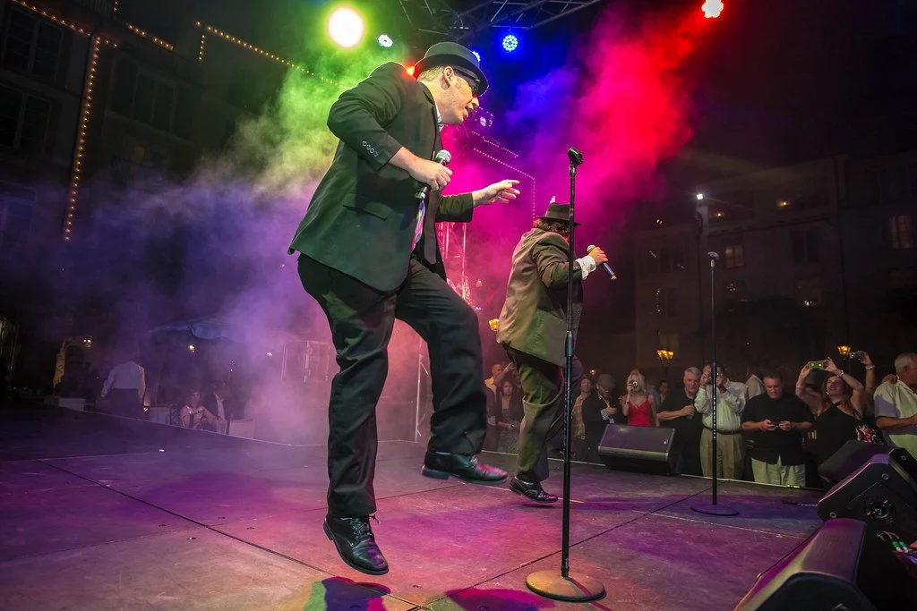 7100905945_6413090870_b copy.jpg