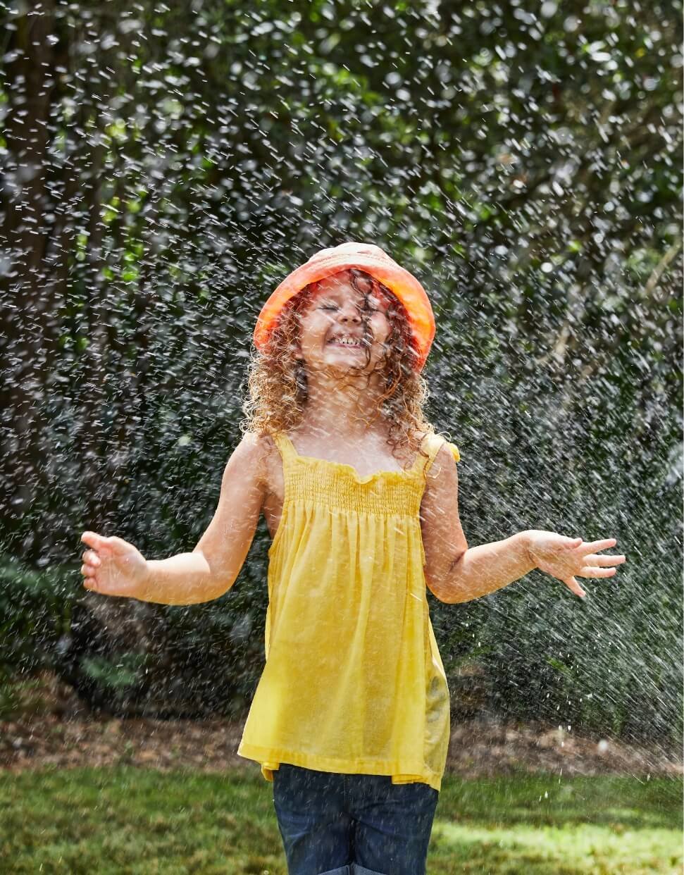 Location-Feel-Alive-Little-Girl-Sprinkler.jpeg
