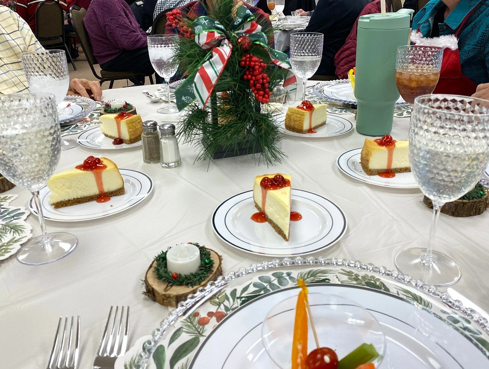 LAKEVIEW FELLOWSHIP: Christmas Gathering