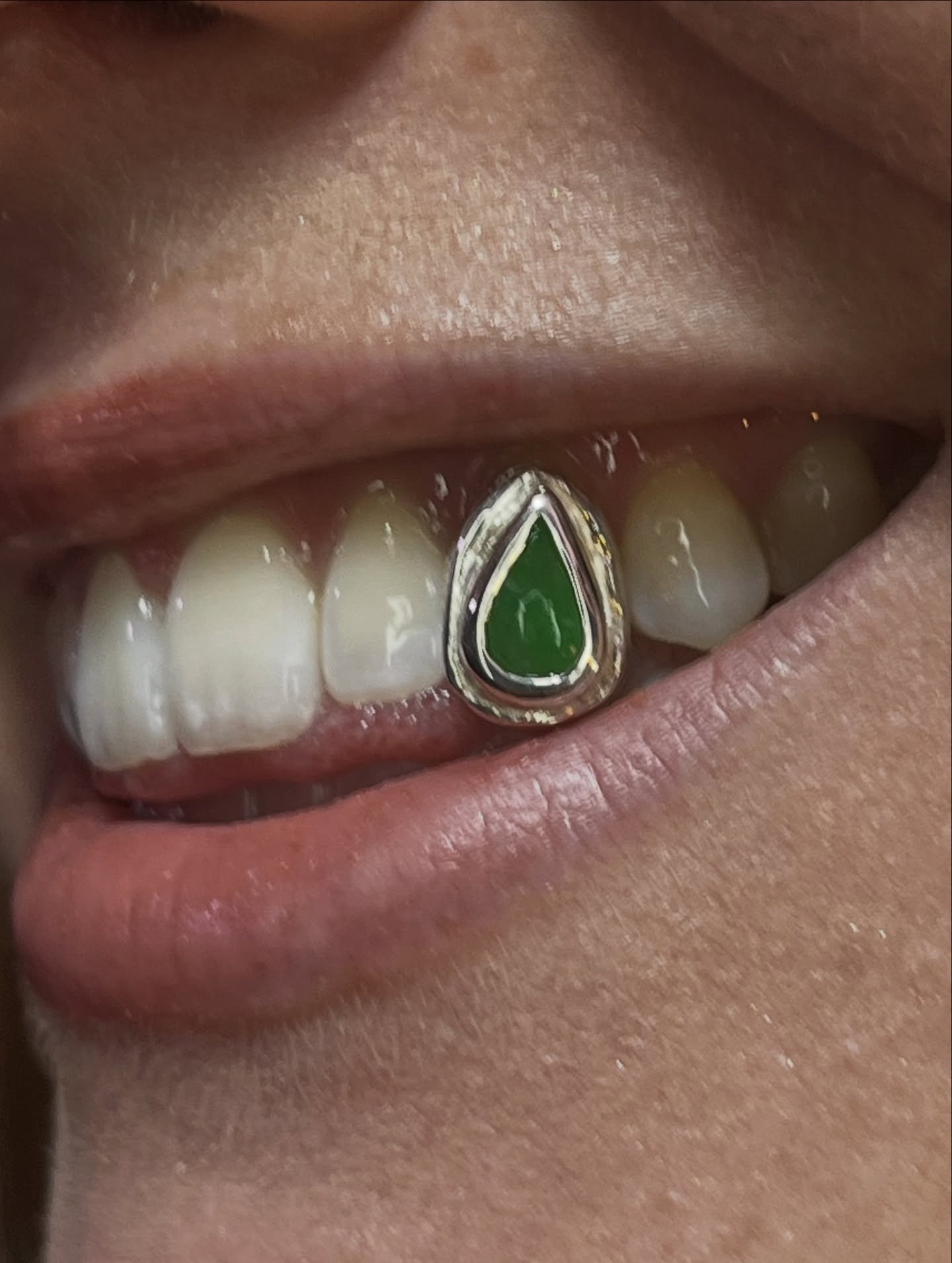 Jade tear drop for Sarah 🍋&zwj;🟩💧A combination between raw and high polish YUH