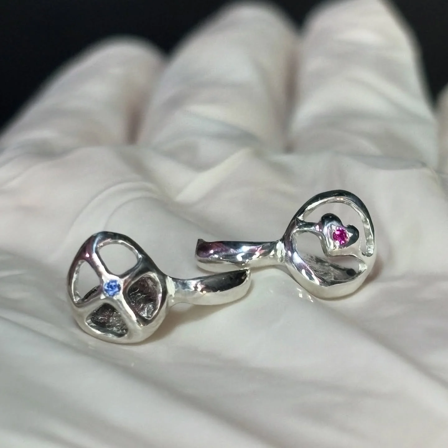 Sapphire cross and ruby heart&hellip;&hellip; Very fun&hellip;&hellip;. 🤩 #yyc #grillz