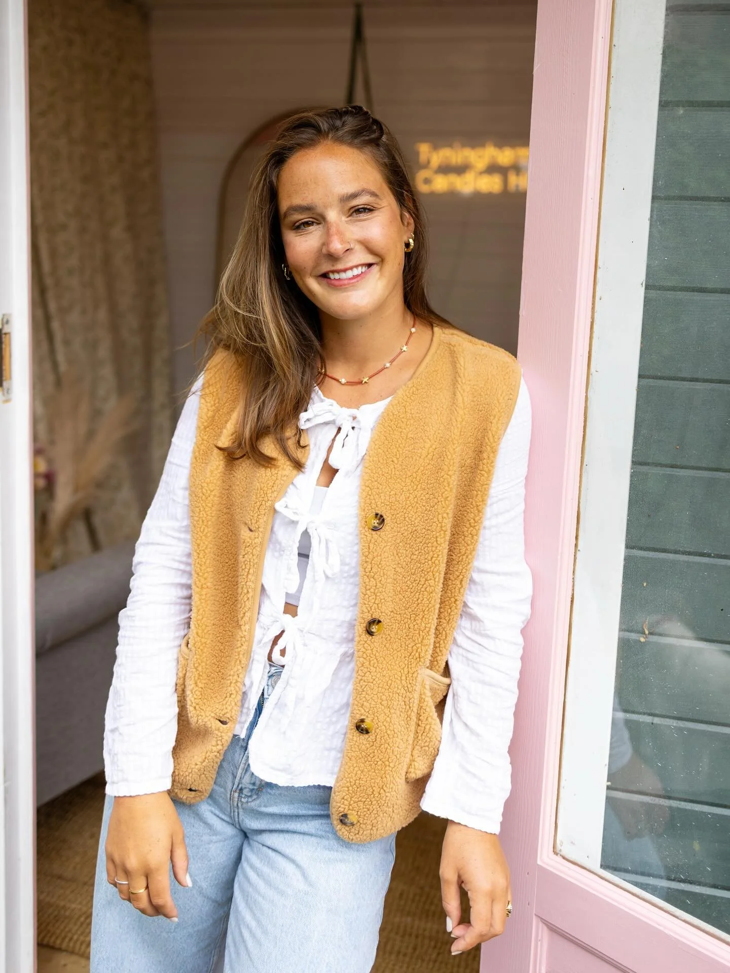 Sharing another favourite from my brand shoot with the lovely Ellie of Tyninghame Candles @tyninghamecandles 
We shot some brand film together last week and I can’t wait to show you more. Film adds an extra layer to telling your brand story, i