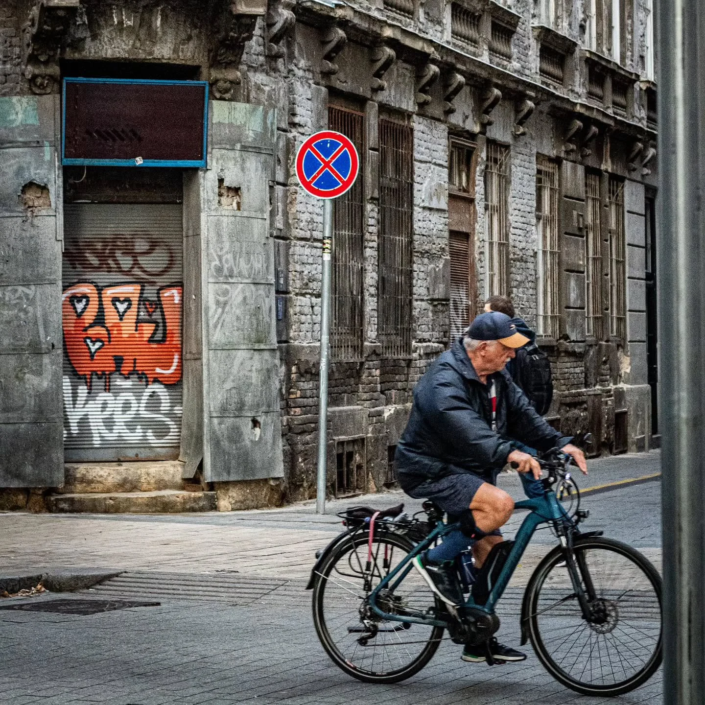A slice of the city.
This building was among the first I photographed when I moved to Budapest two years ago &mdash; crumbling and grand, shabby and chic, holding its corner with quiet pride.

Summer&rsquo;s over, and I&rsquo;ve restarted my regular 
