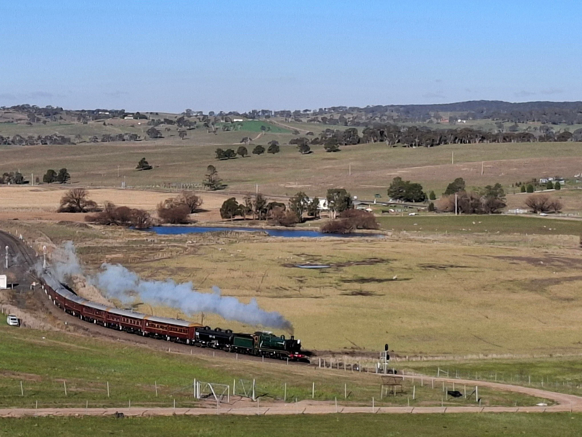 We love the June long weekend every year because that means heritage trains.  The steam trains are chugging past a few times a day. Beautiful views and your own slice of history.
@rusticrangeretreat
 #steamtrain #highland #highlandcow #bathurst