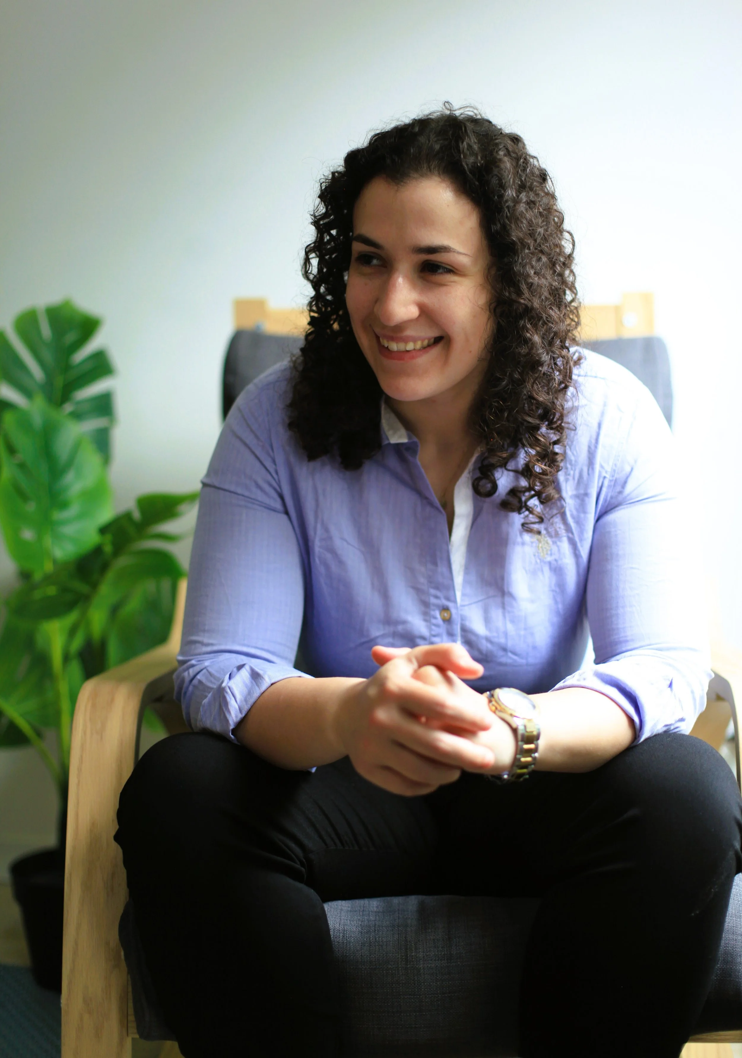 Founder and lead therapist of Let’s Unpack That, offering personalized one-on-one therapy.