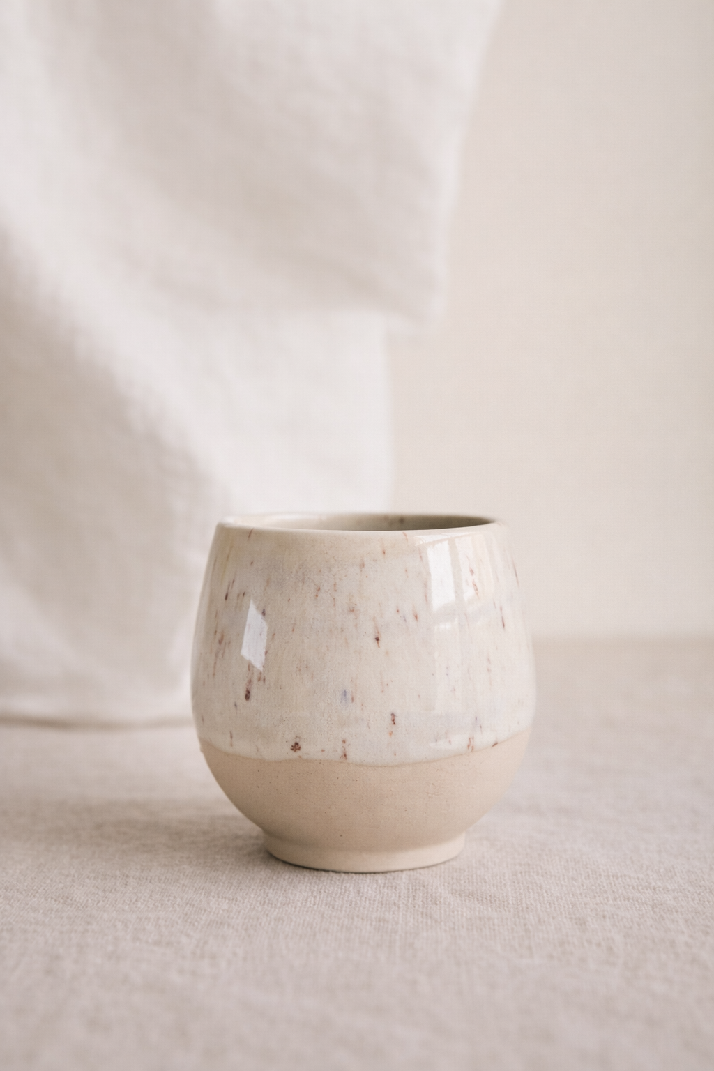 Tasse Boule - beige pyritée