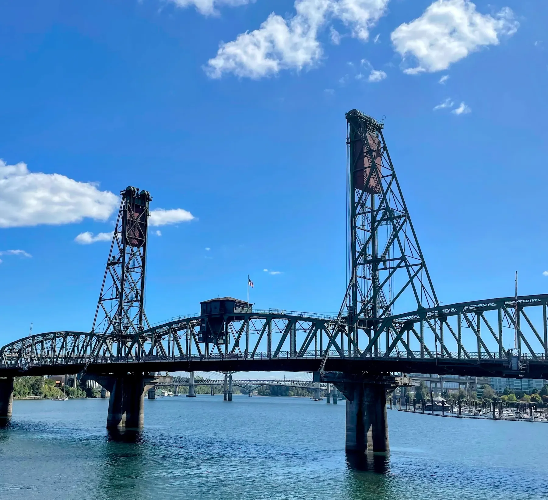 Portland Travel Guide for First-Time Visitors: Where to Stay, Things to Do & Tips