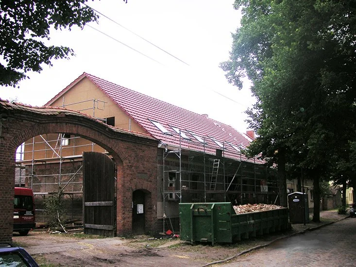 Fernneuendorf-Haussanierung-Dachausbau