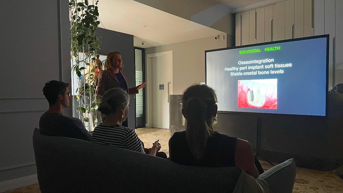 🦷✨ Dr Rochelle Lim and Dr Ben Douglas attended an informative hands on CPD course with Prosthodontist Dr Anthony Dickinson and Oral &amp; Maxillofacial Surgeon Dr Nova Gibson, exploring implant restorations and comprehensive treatment planning and c