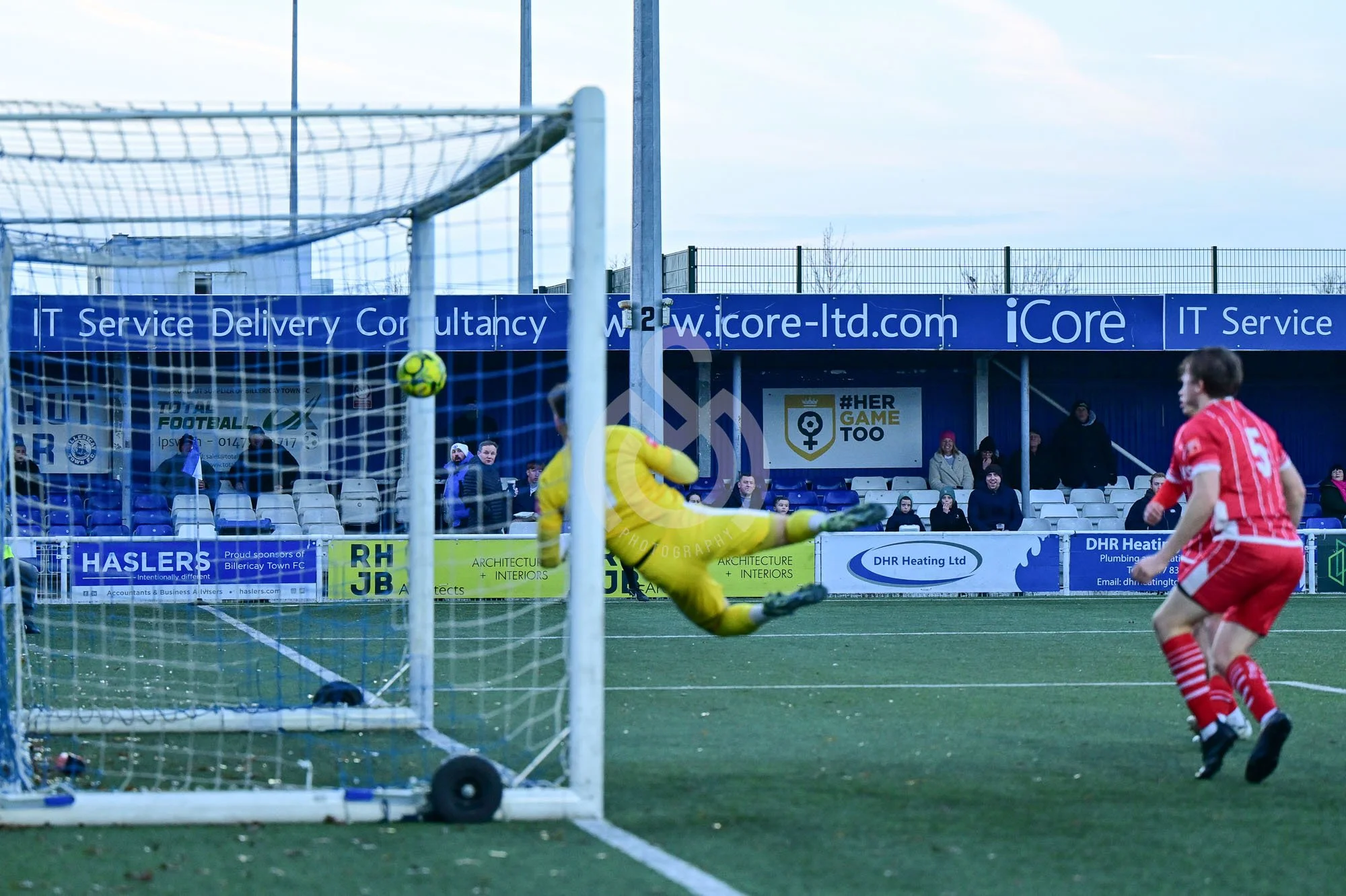 SM - BTFC vs Carshalton 201225-41.jpg