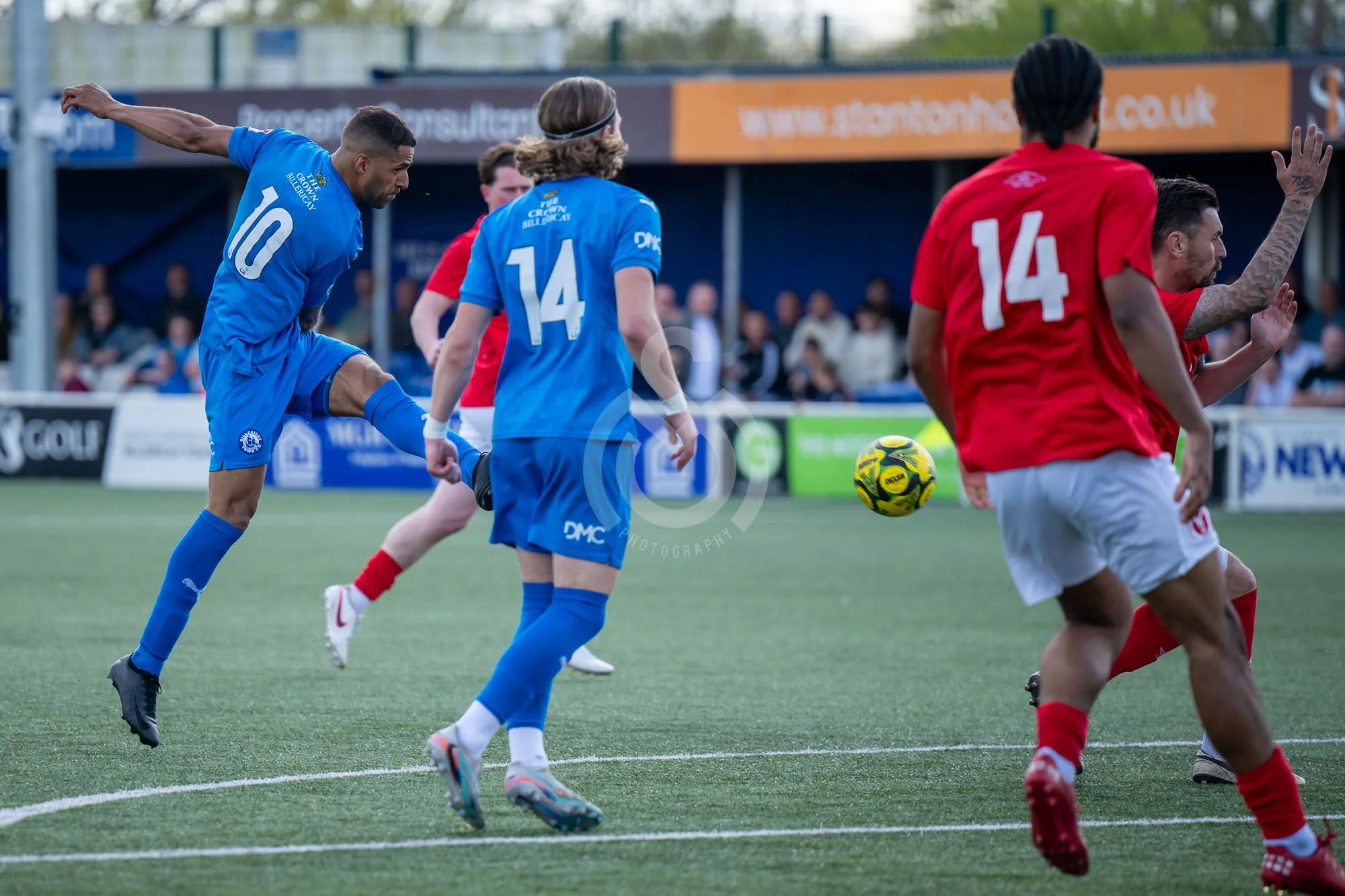 SM - Billericay Town FC vs Whitehawk 180426-39.jpg