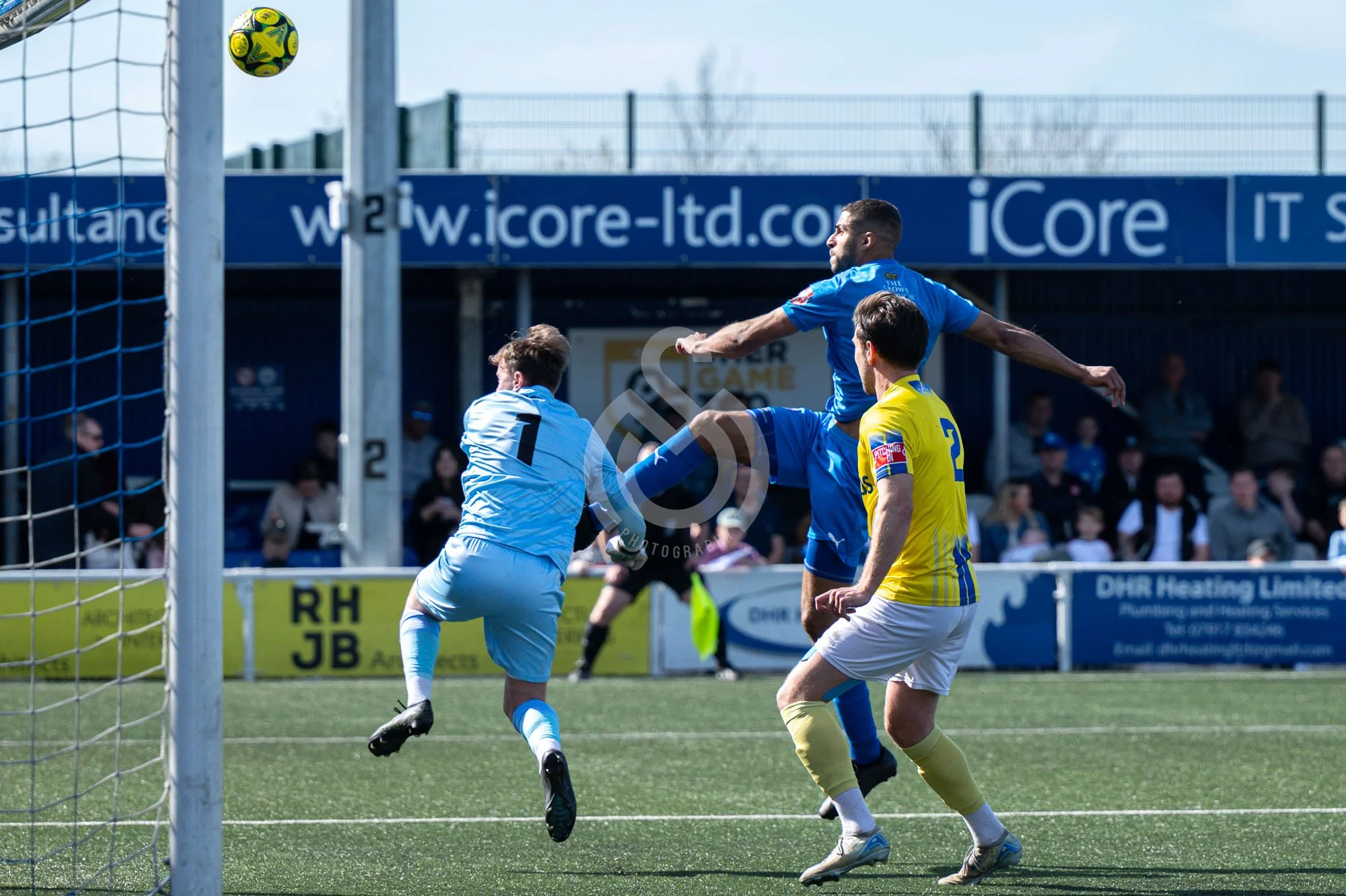 SM - Billericay Town FC vs Canvey Island FC 060426-10.jpg