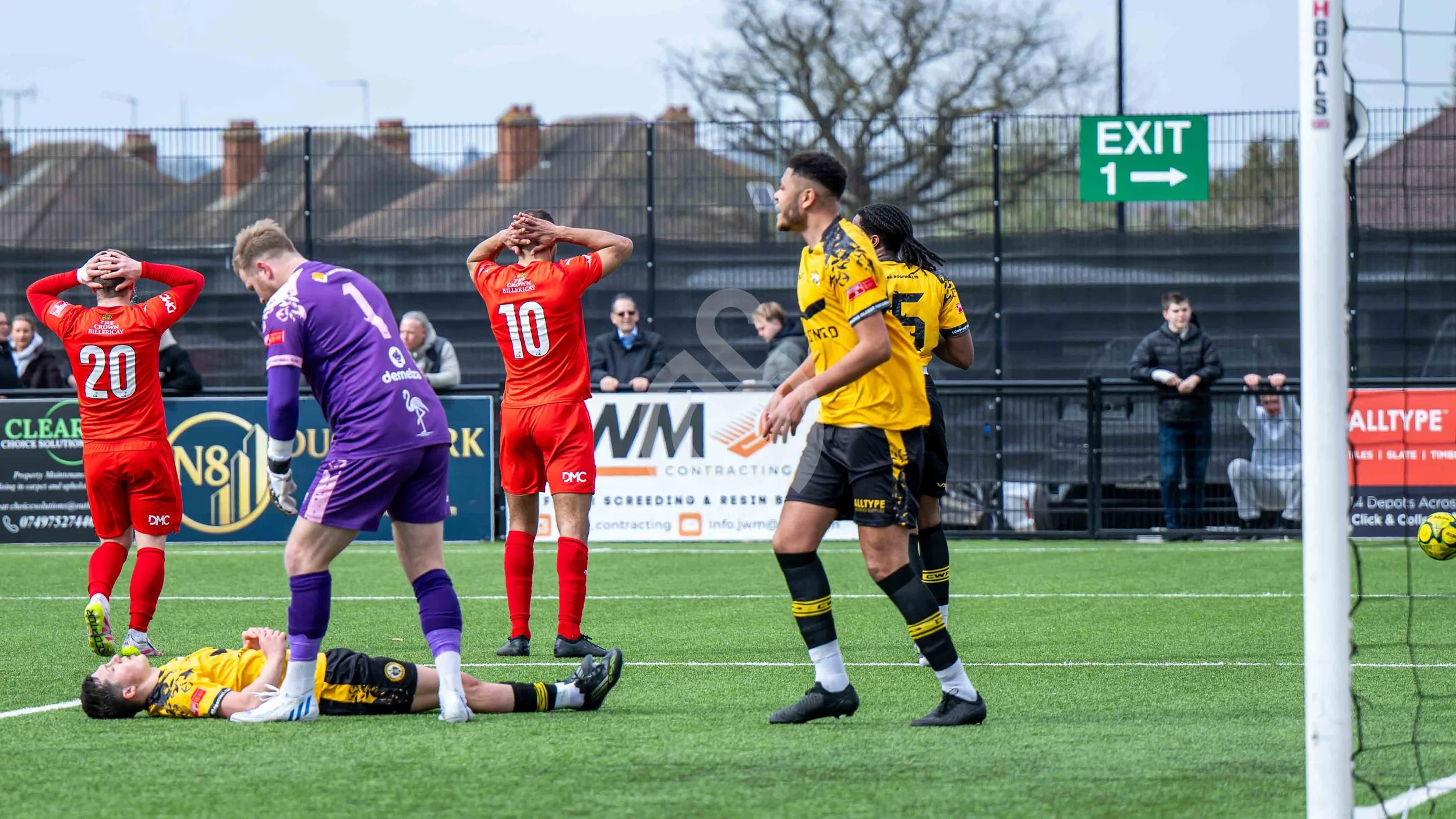 SM - Cray Wanderers vs Billericay Town FC 040426-38.jpg
