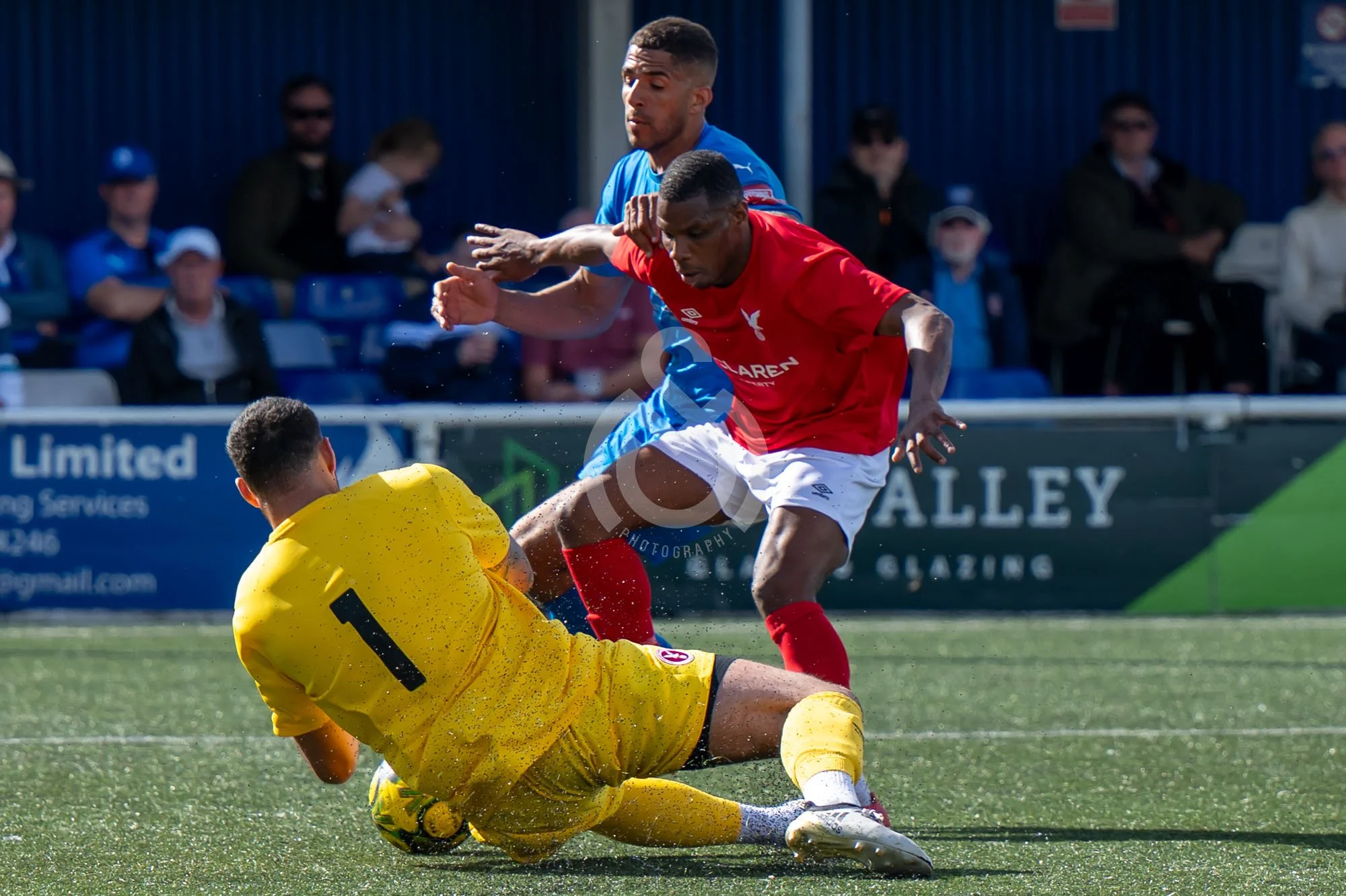 SM - Billericay Town FC vs Whitehawk 180426-32.jpg