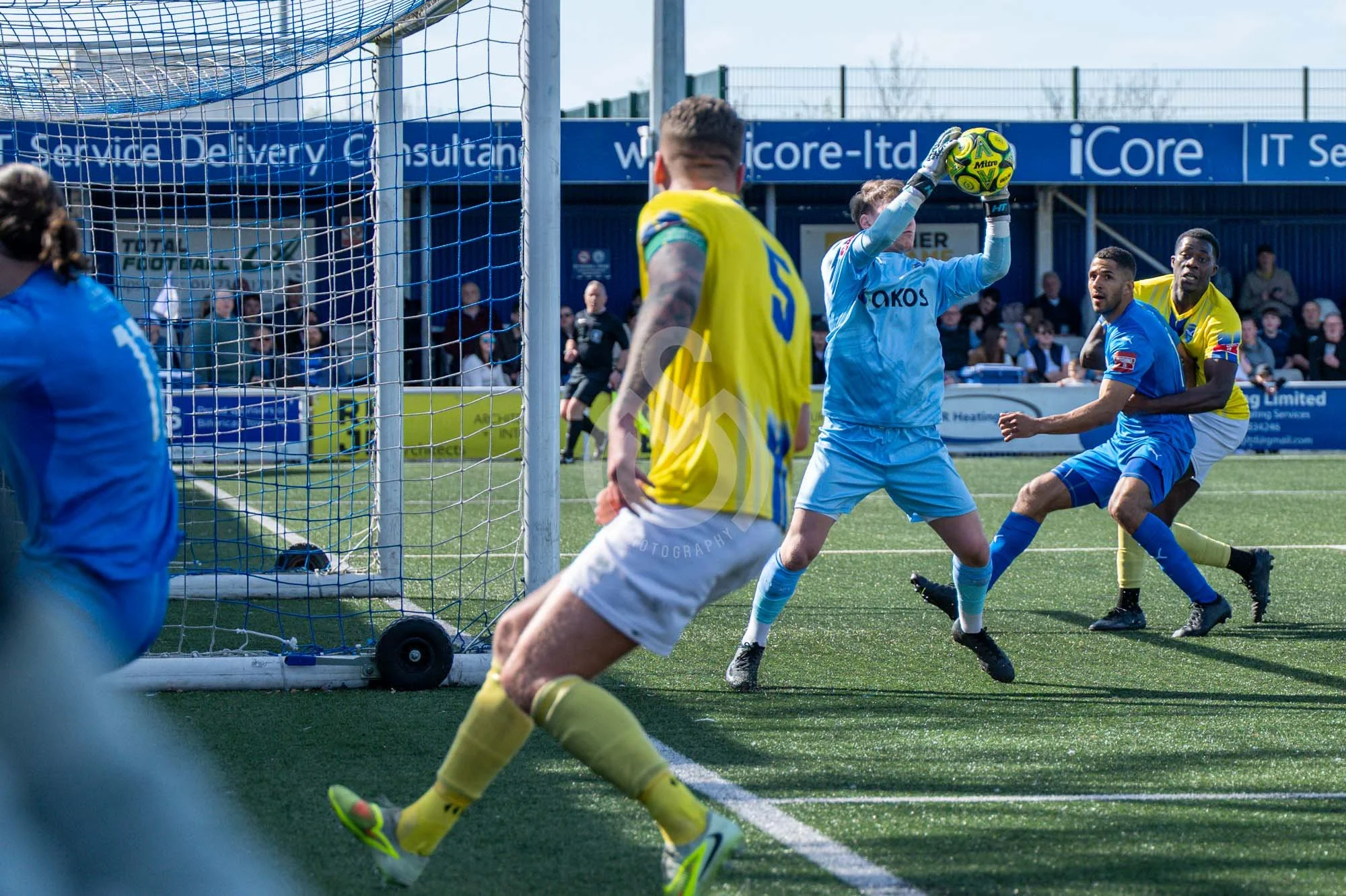 SM - Billericay Town FC vs Canvey Island FC 060426-24.jpg
