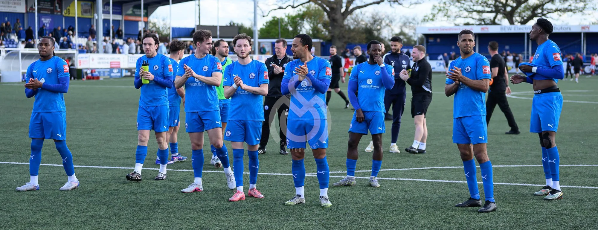 SM - Billericay Town FC vs Whitehawk 180426-70.jpg