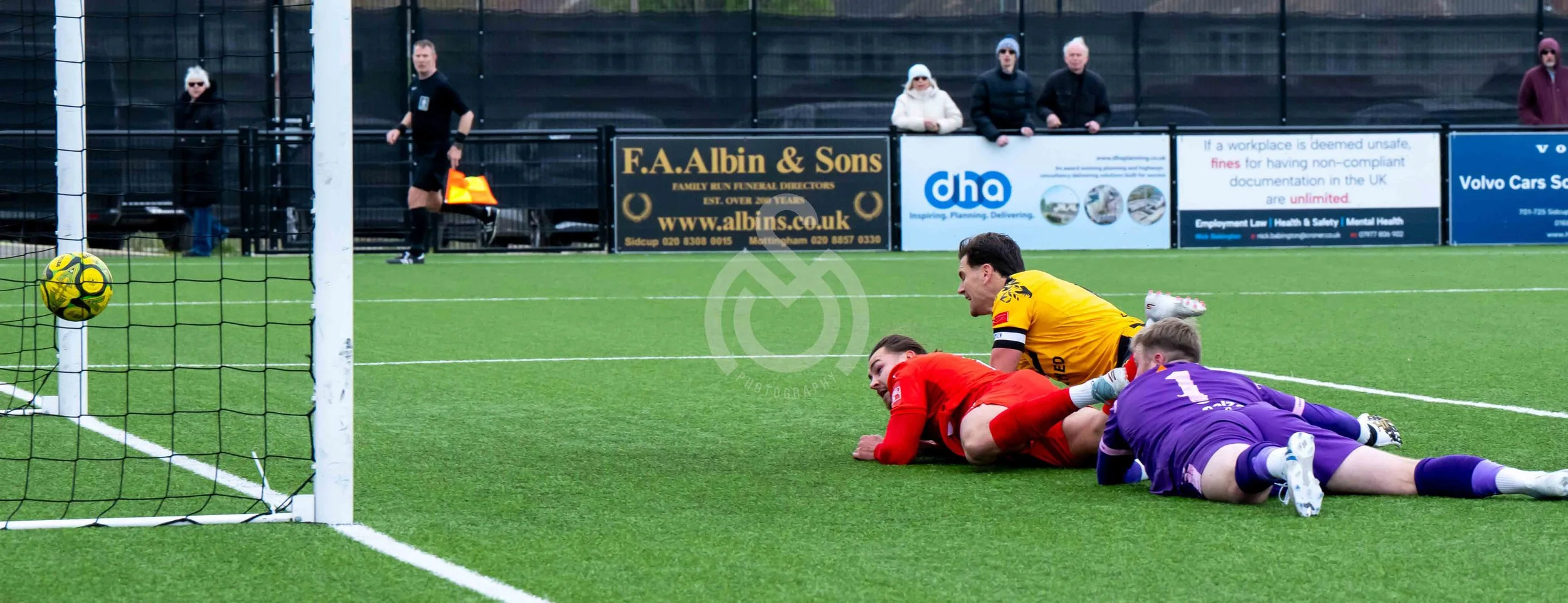 SM - Cray Wanderers vs Billericay Town FC 040426-72.jpg