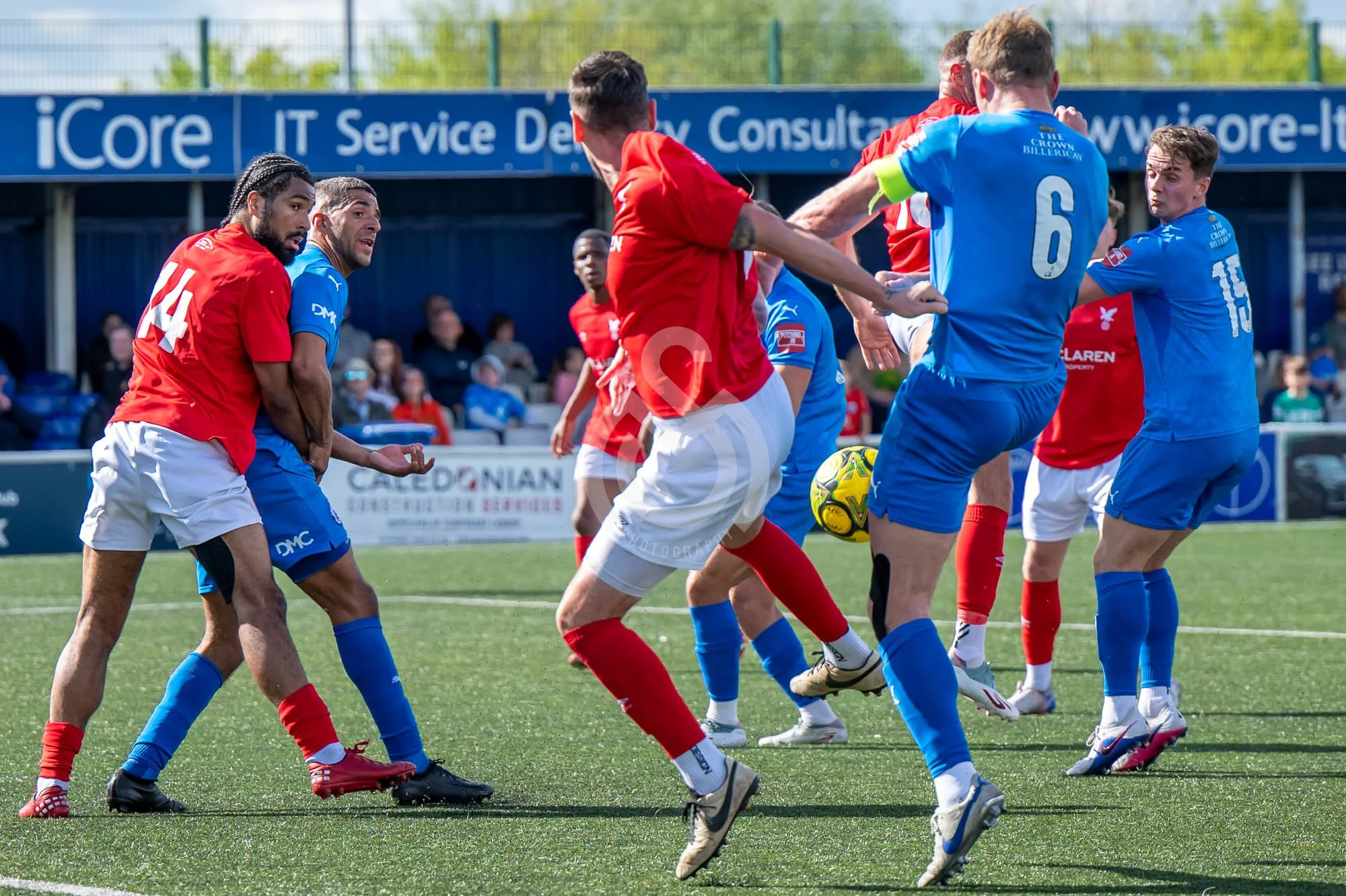 SM - Billericay Town FC vs Whitehawk 180426-29.jpg