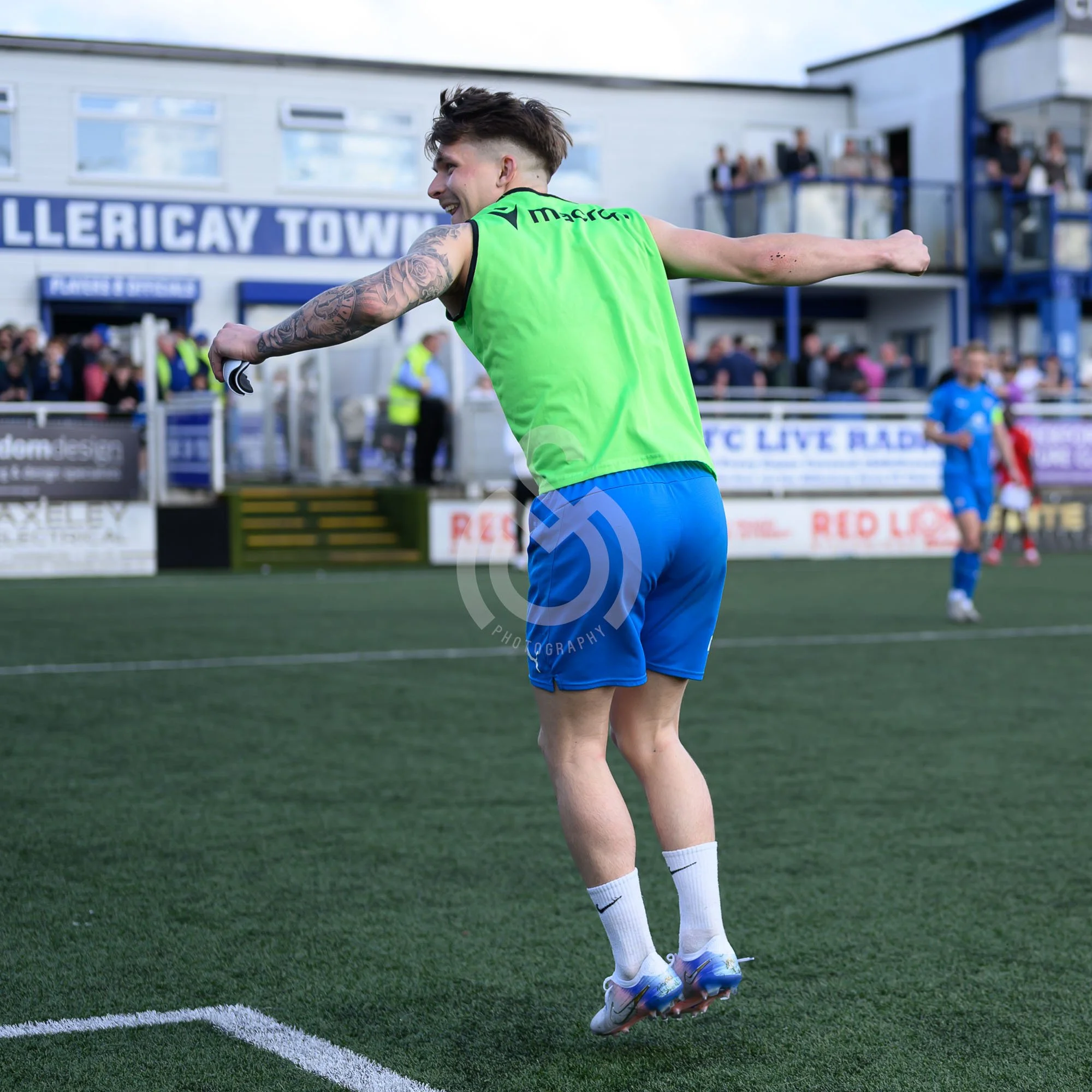 SM - Billericay Town FC vs Whitehawk 180426-75.jpg