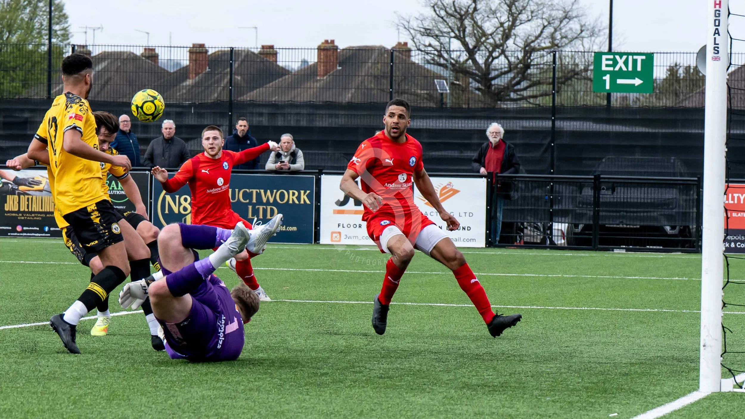 SM - Cray Wanderers vs Billericay Town FC 040426-45.jpg