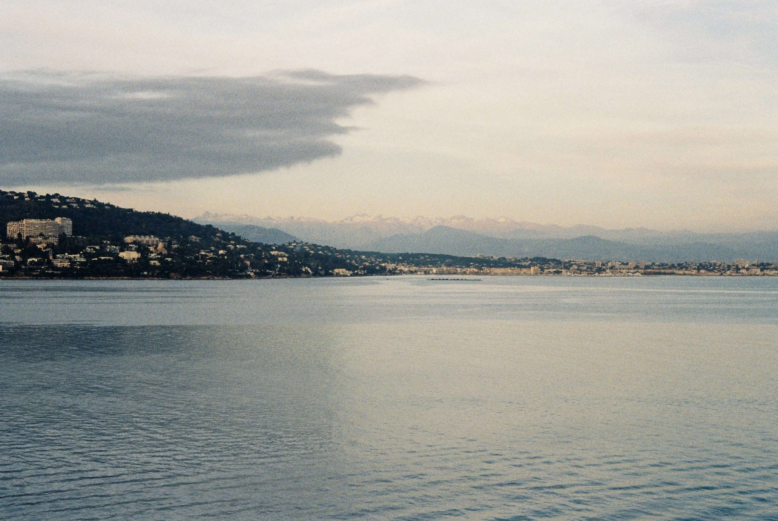 RIVIERA SERIES: FORESIGHT // Time is of the essence.