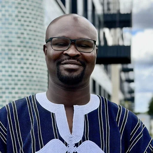 Headshot of Dr Richmond Ehwi