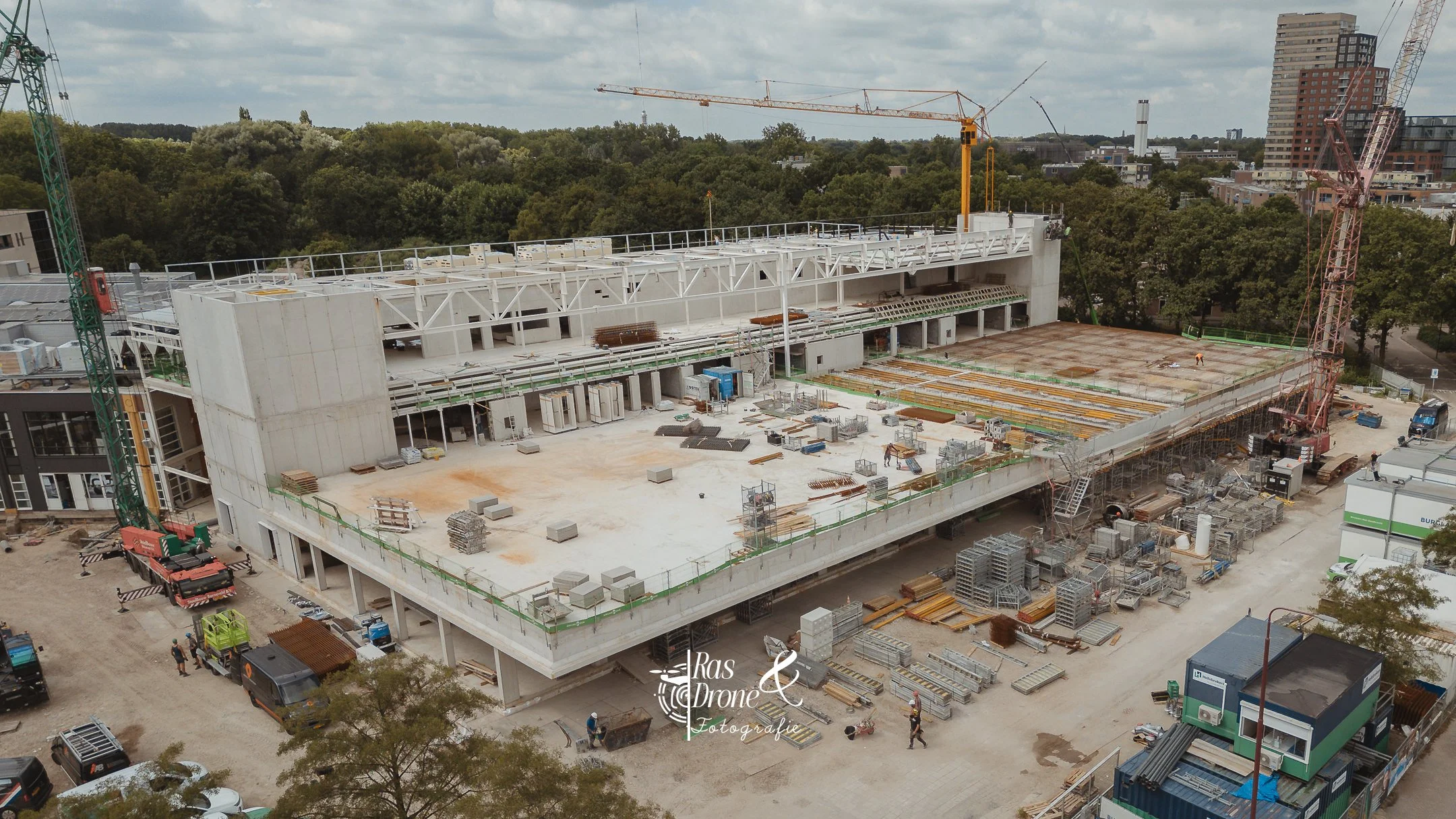 Koster Betonwerken fotoshoot voor socialmedia bij Merwestein Nieuwegein