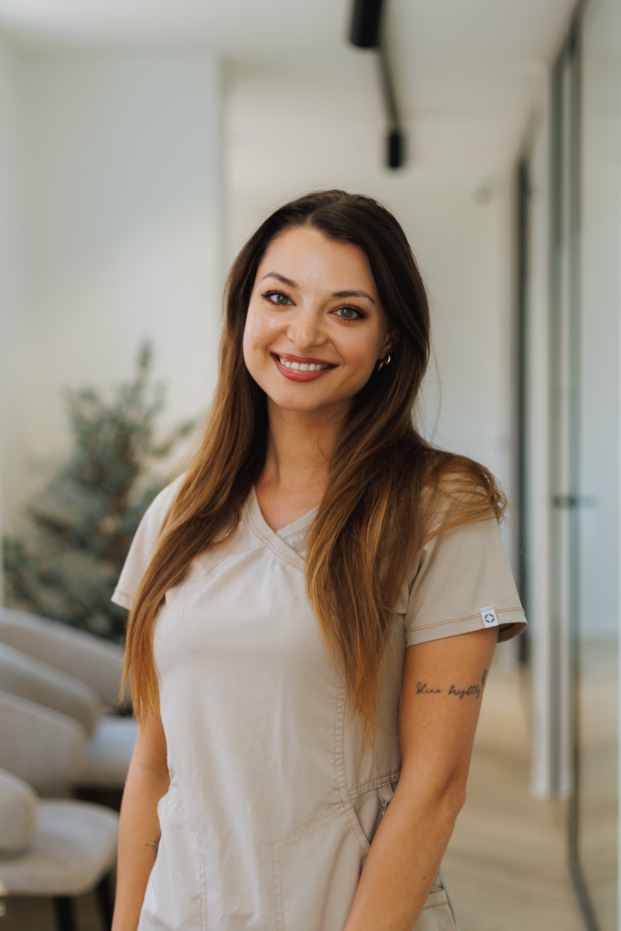 Ouddorp Dental Care Augustus 2026 - Headshots-8.jpg