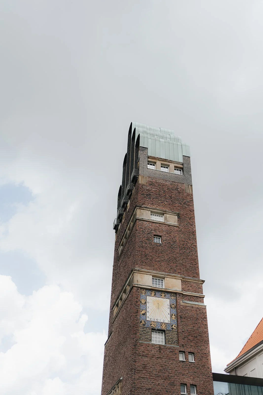 Hochzeitsfotograf Darmstadt – authentische, zeitlose Hochzeitsreportage am Hochzeitsturm Mathildenhöhe