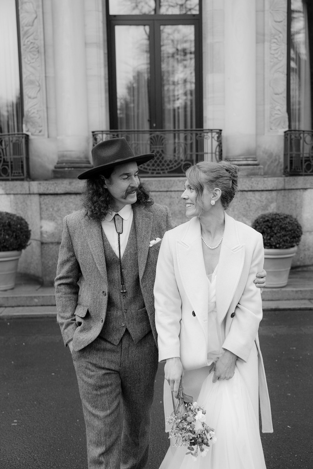 Standesamtliche Hochzeit in Wiesbaden fotografiert von Katharina Rühl – natürliche und emotionale Hochzeitsreportage im Fine Art Stil