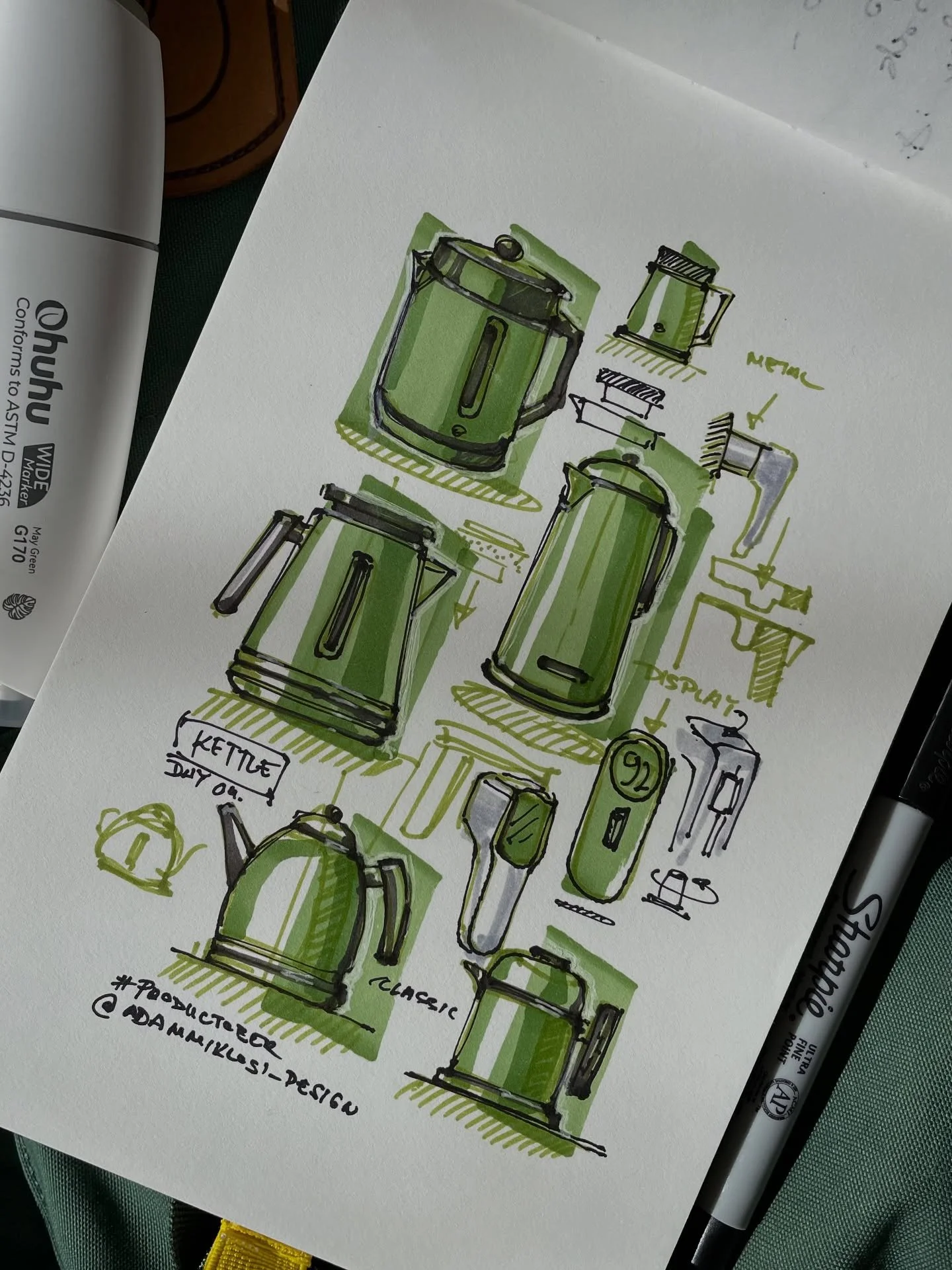 🌲Found a new favorite spot today&hellip; a small, cozy caf&eacute; called Pine @pinecafebudapest with great coffee!🙌
Ended up sketching for #productober2025 @productober_ Day 4: kettle, and realized the tones matched the space perfectly by accident