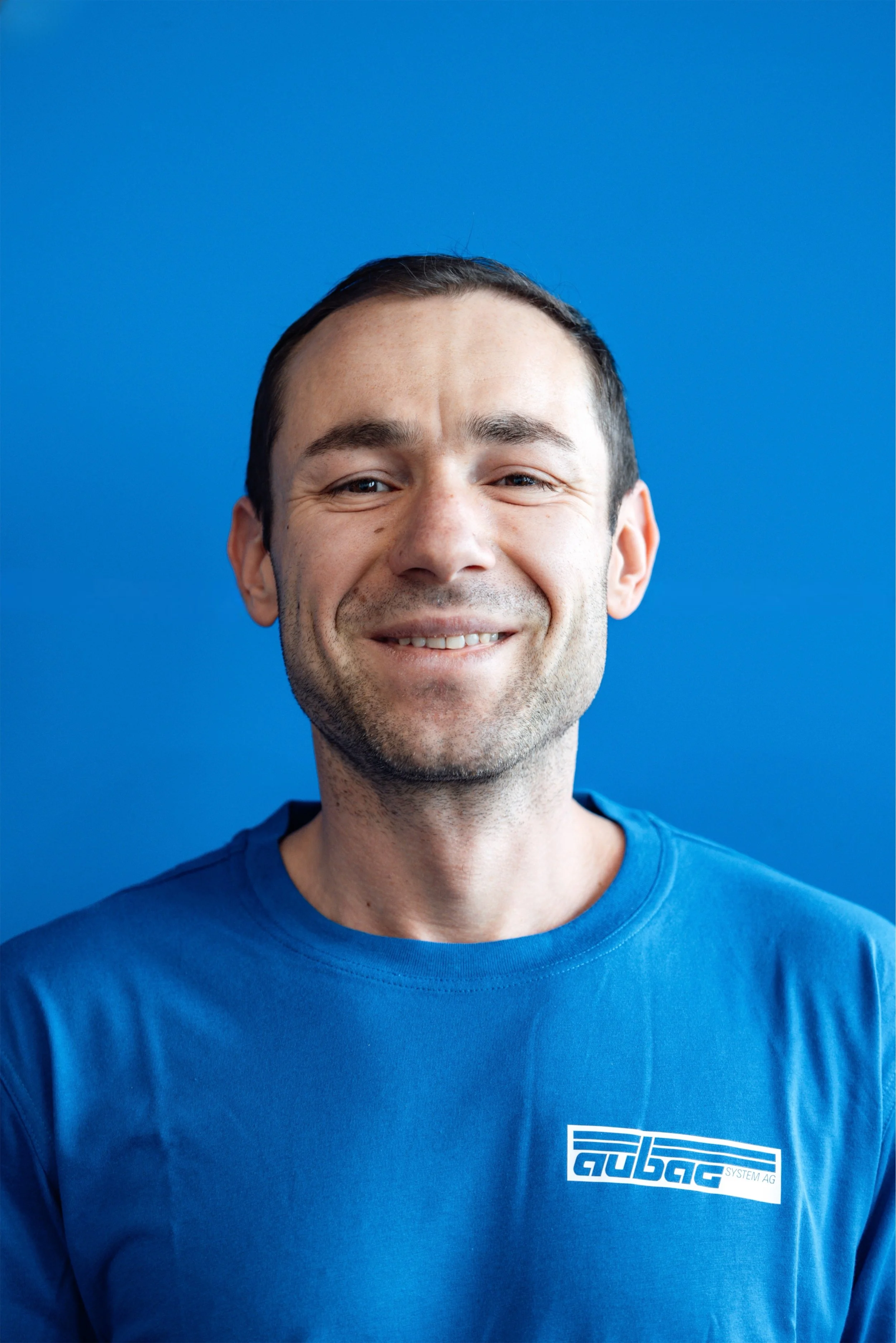 Duša Záchenský / CNC Mitarbeiter Stanzen & Lasern